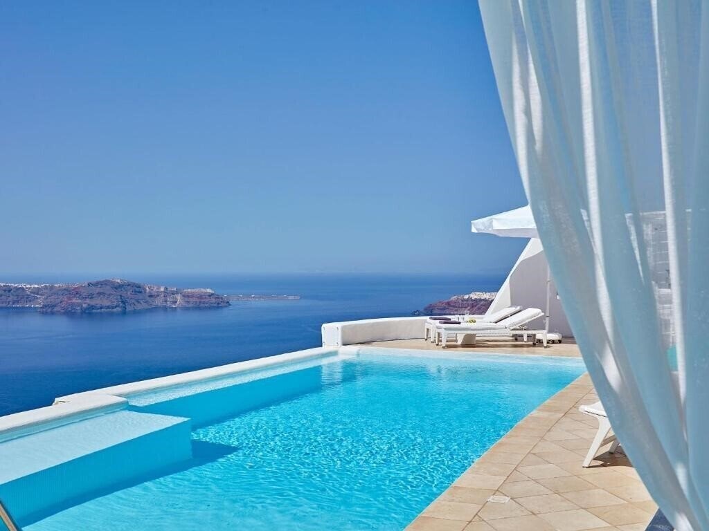 Фото Astra Suites Hotel 5*