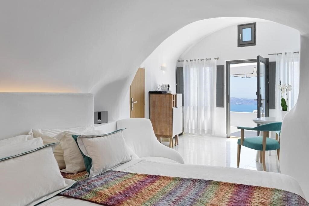 Готель Chromata Hotel 4*