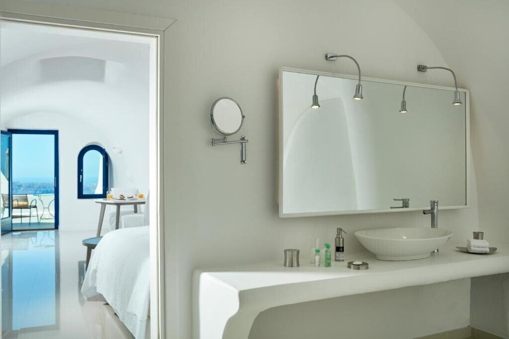 Фотографія Chromata Hotel 4*