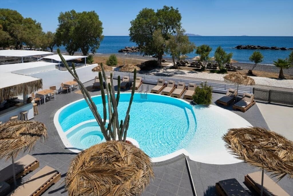 Отель Nissia Apartments 3*