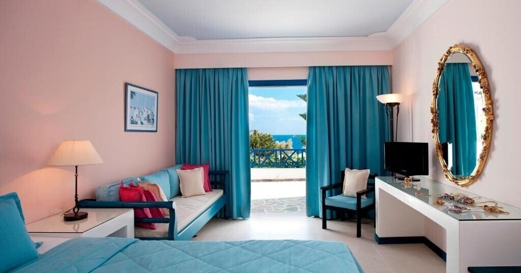 Фото Veggera Hotel 4*