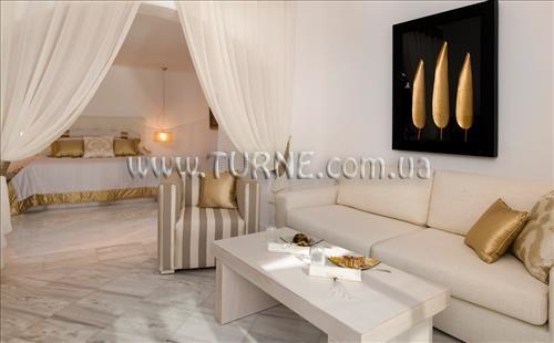 Фотографія Gold Suites Hotel 4*