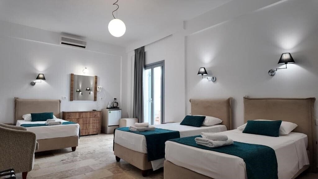 Фото Mary Bill Hotel 3*