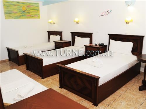 Отель Perissa Bay Hotel 3*