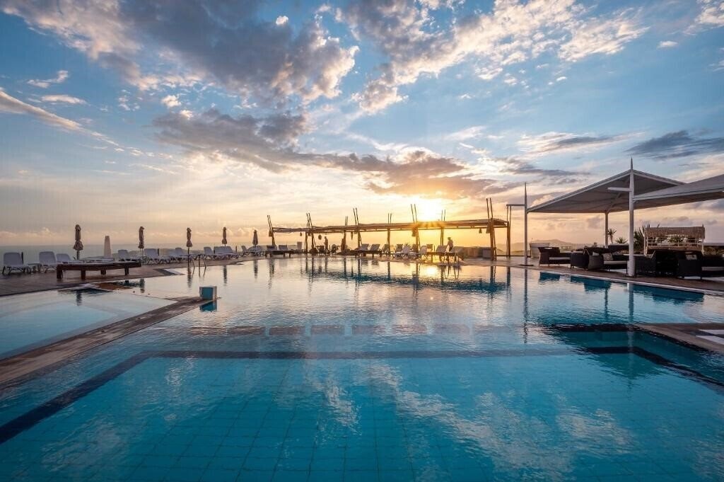 Зображення Orizontes Hotel 4*