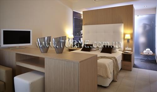 Готель Orizontes Hotel 4*