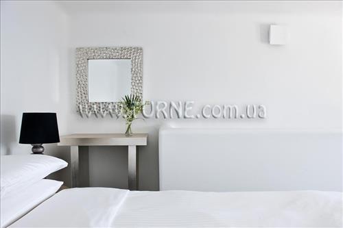 Готель Belvedere Suites 4*