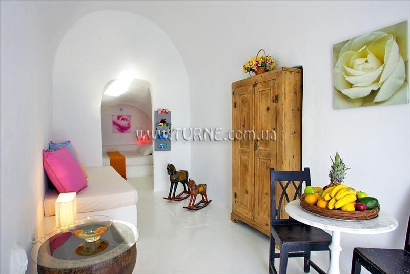 Готель Residence Suites 3*