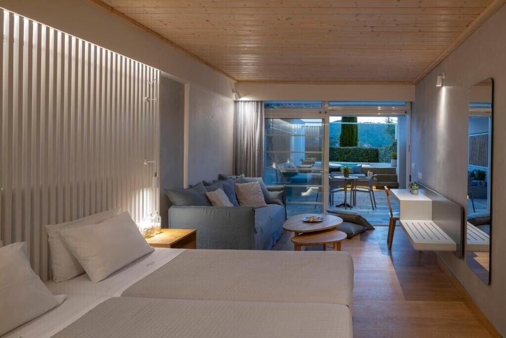 Фото Atrium Hotel Skiathos 4*