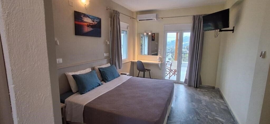 Отель Villa Kavourakia 2*