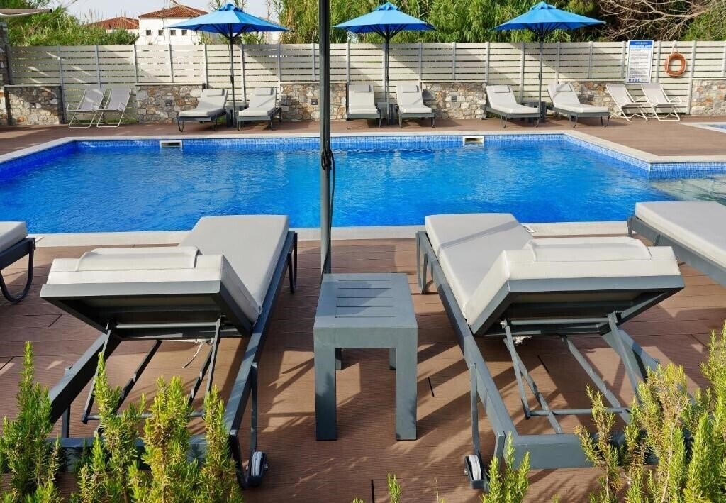 Готель Hotel Korali 3*
