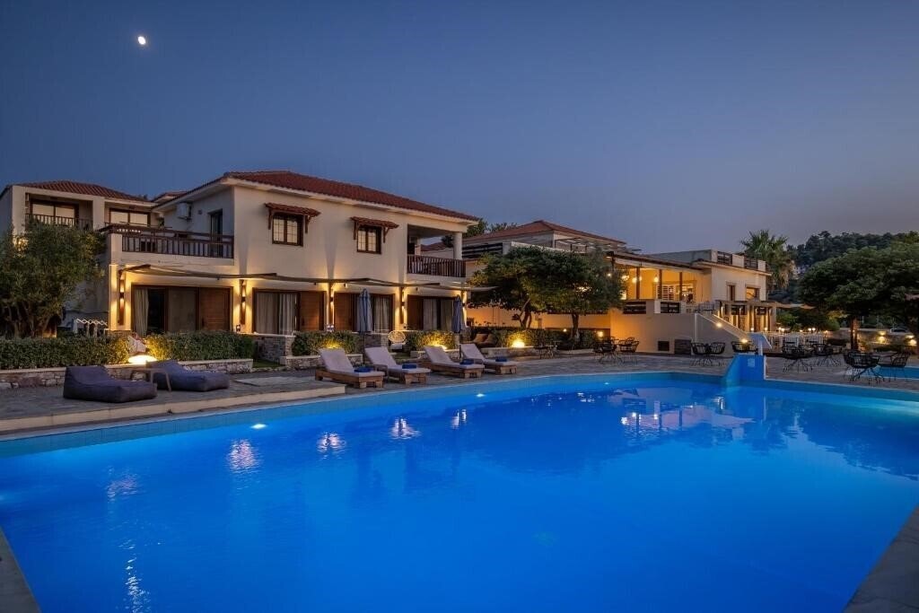 Готель Skopelos Holidays Hotel & SPA 5*