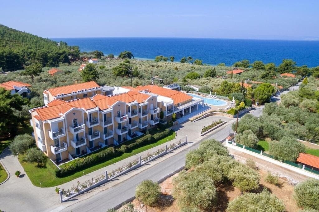 Фотография Louloudis Boutique Hotel & SPA 3*