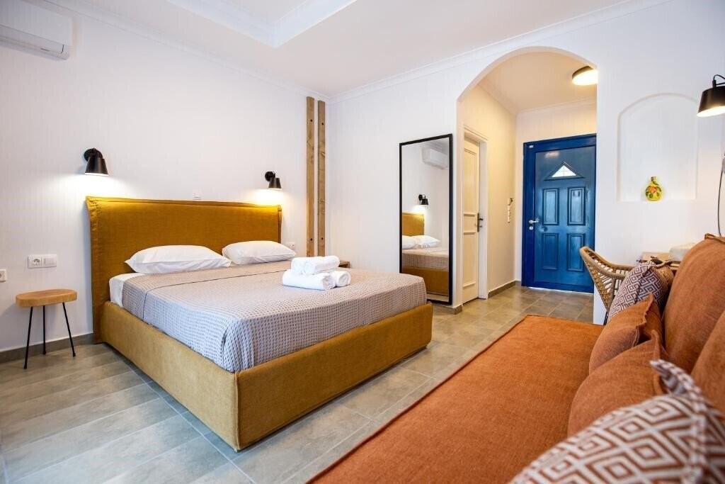 Отель Rodon House Aparthotel 3*