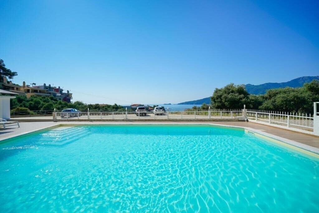 Картинка Sunny Hotel 2 Stars (C) 2*
