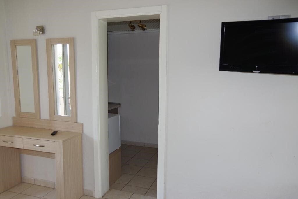 Фото Rachoni Bay Hotel 3*