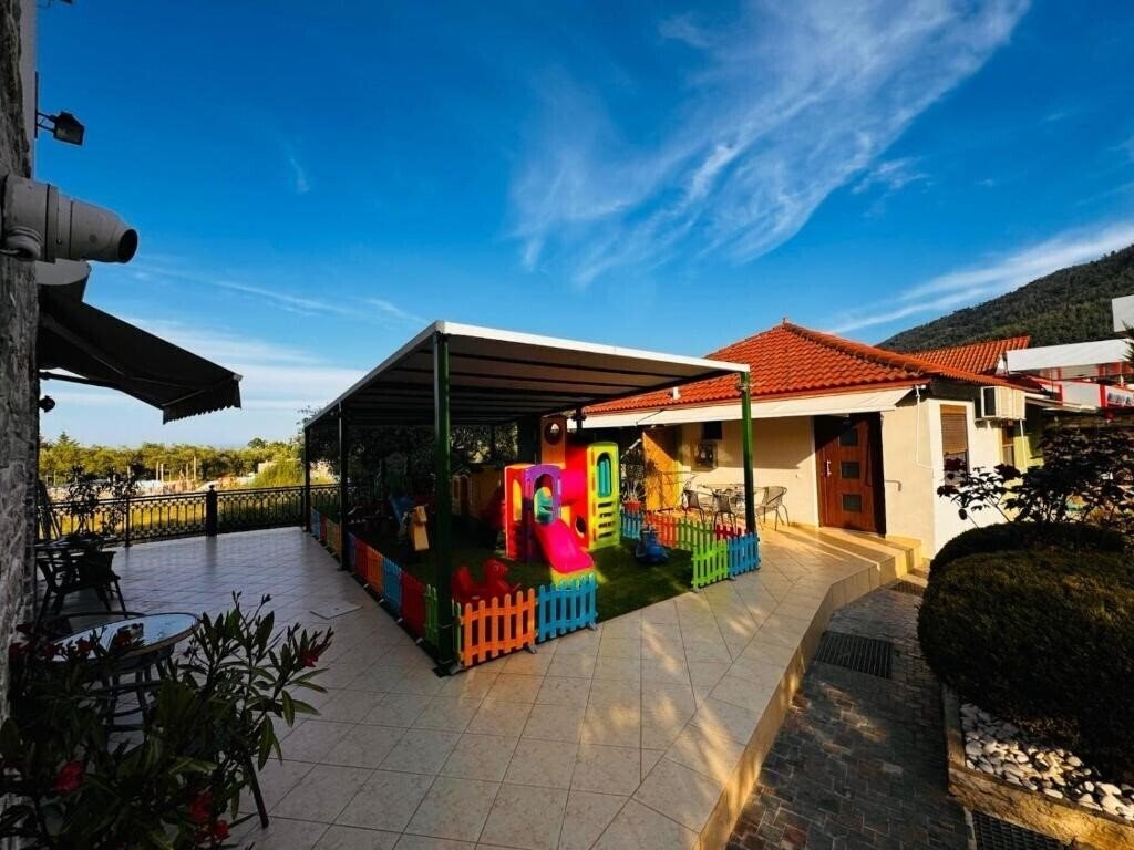 Фото Anassa Studios Apartments 4*