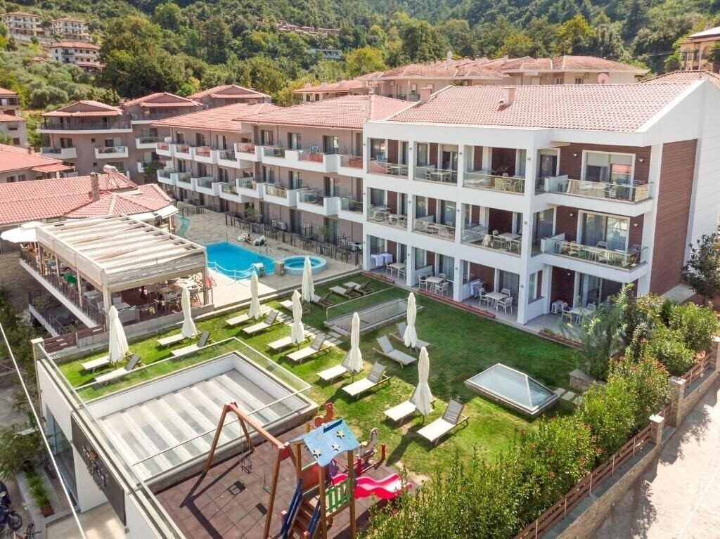 Готель Ntinas Filoxenia Hotel 4*
