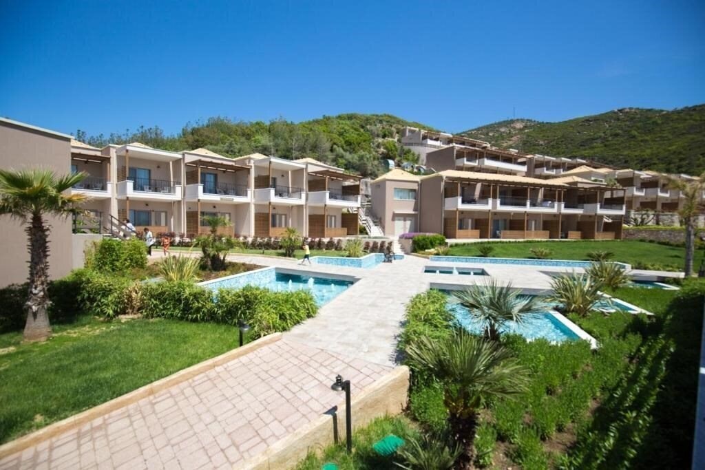Фотографія Thassos Grand Resort 5*