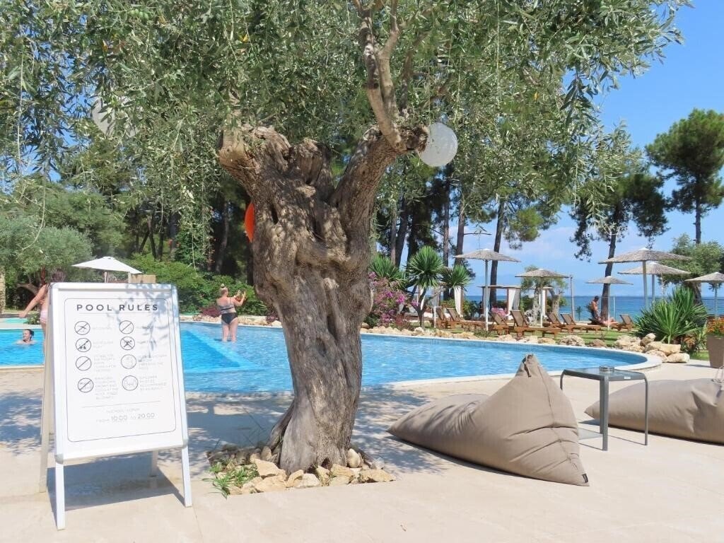 Картинка Aroma Beach Bungalows 2*
