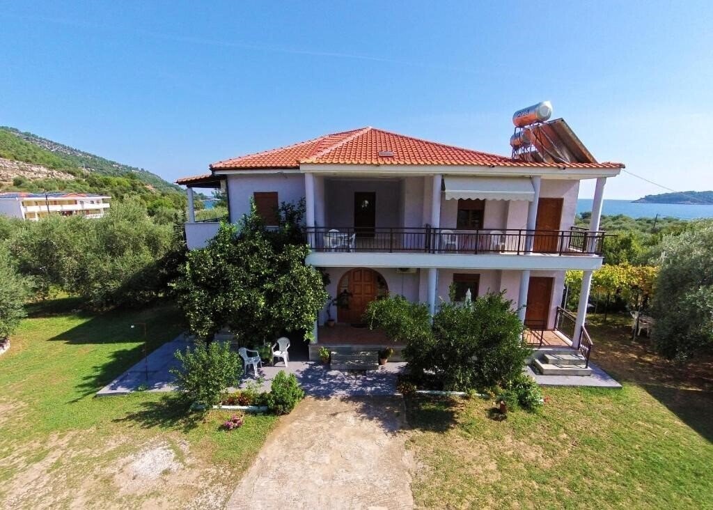 Готель Athina City Hotel 2*