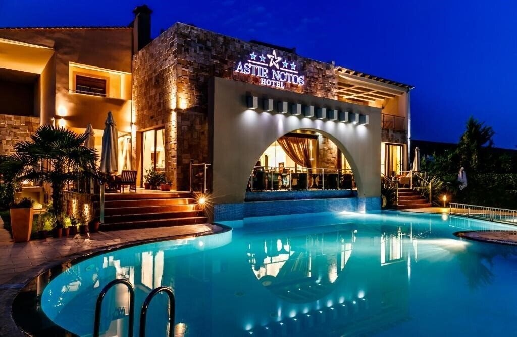 Готель Astir Notos Hotel 4*