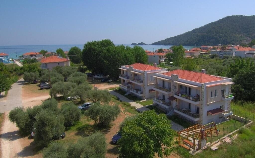 Фото Porto Thassos Apartments & Studios 2*