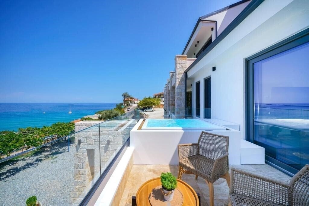 Картинка Essentia Luxury 2*