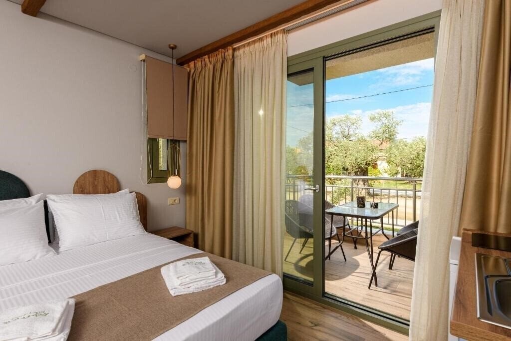 Картинка The Olive Land 3*