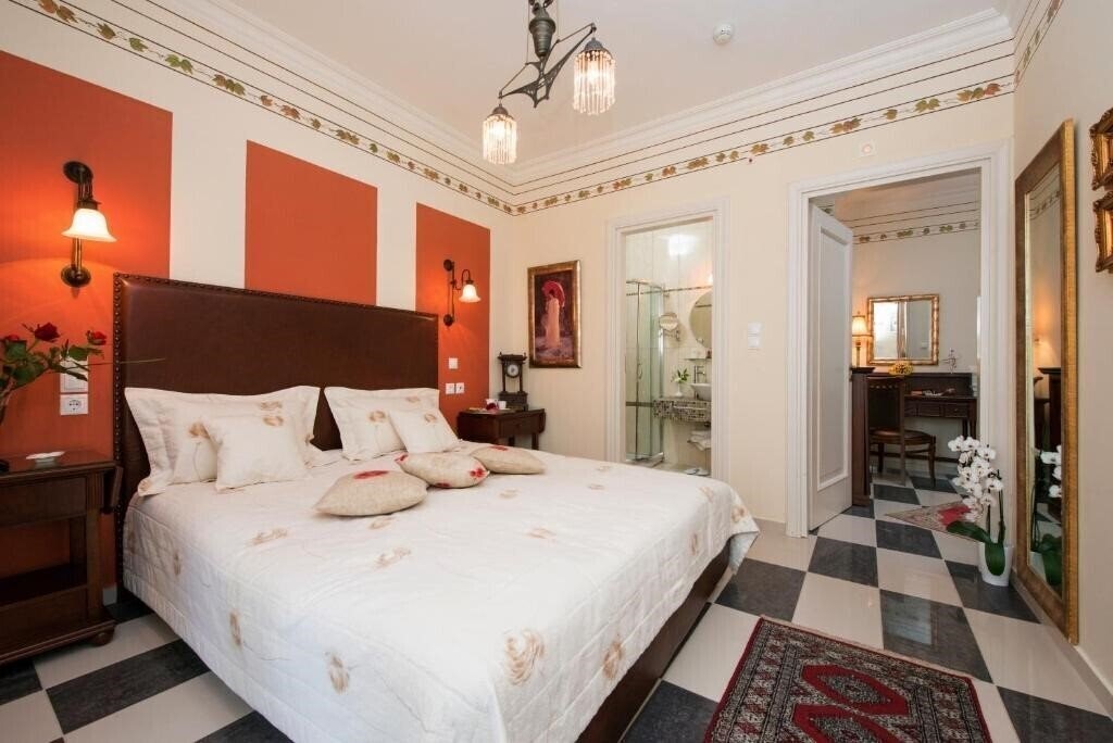 Фото Enavlion Hotel 3*