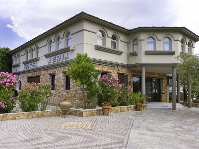 Готель Aeria Hotel 3*