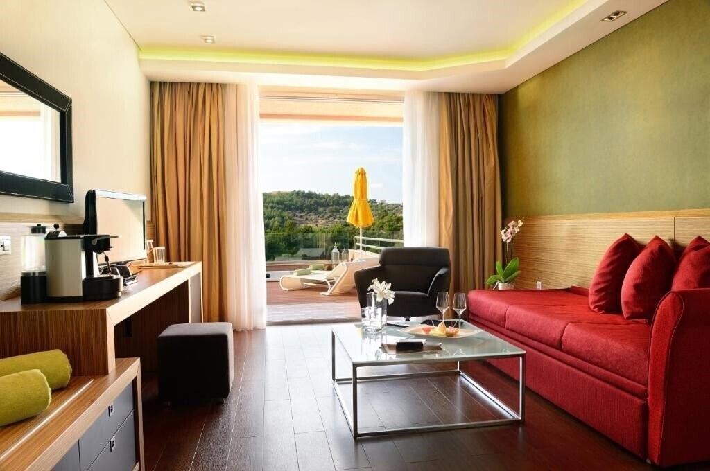 Зображення Royal Paradise Beach Resort & SPA 5*