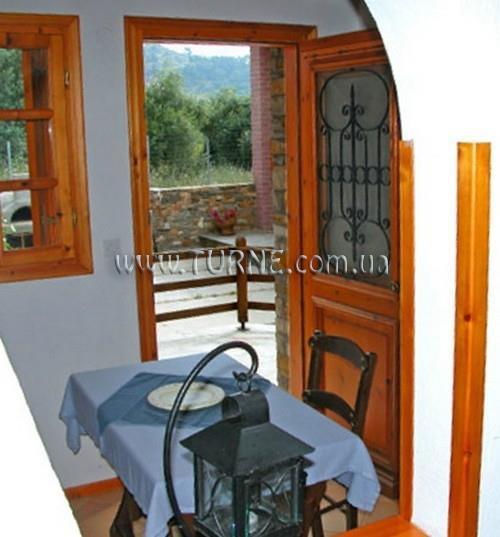 Готель Villas Alexis вилла