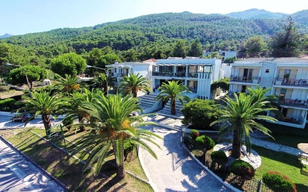 Картинка Esperides Sofras Hotel & Bungalows 3*