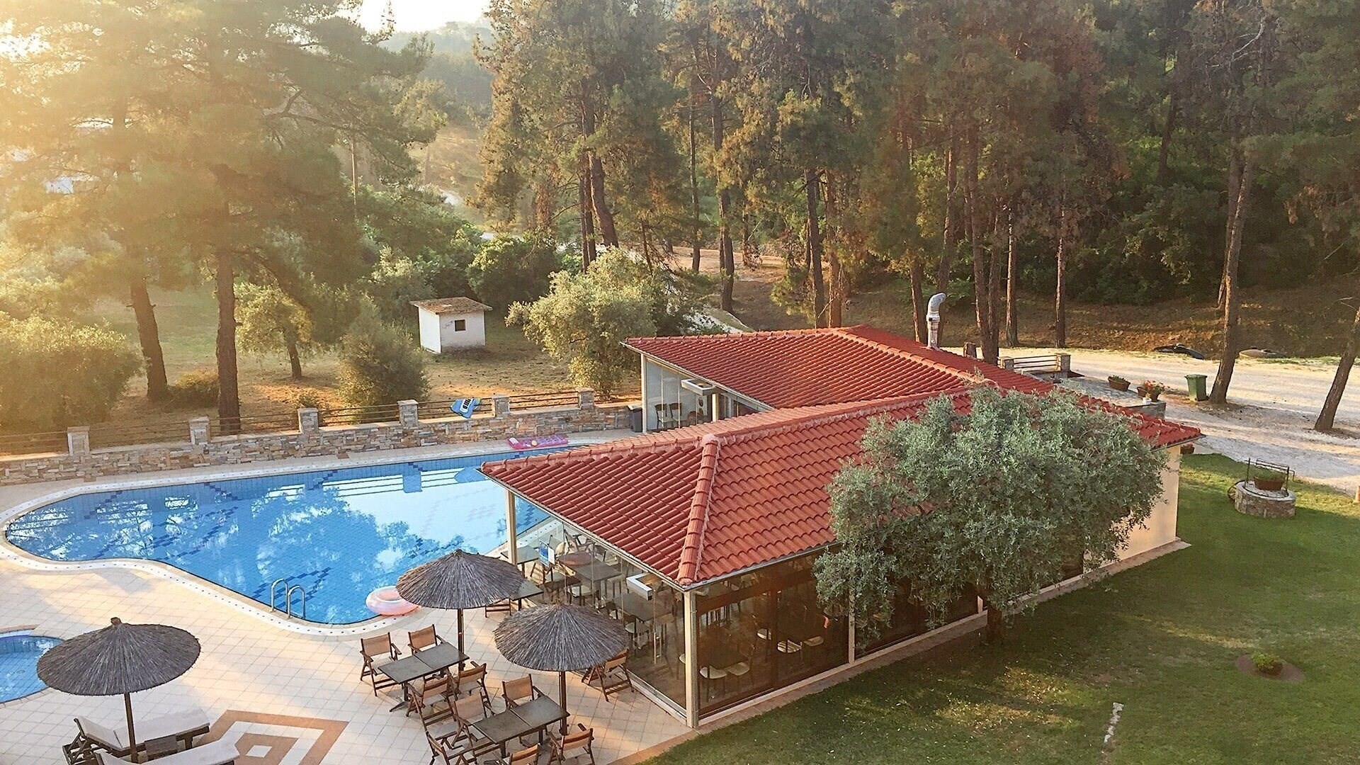 Фотография Four Season Hotel 3*