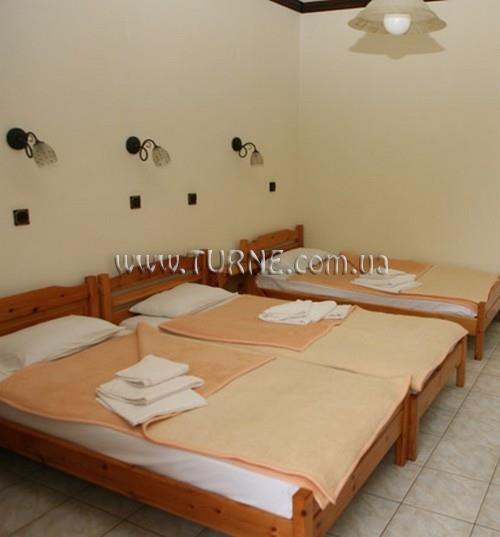Отель Pachis Beach Hotel 2*