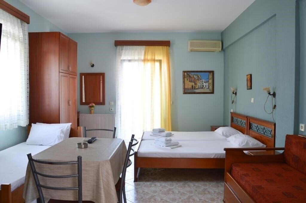Фото Vegina Hotel 2*