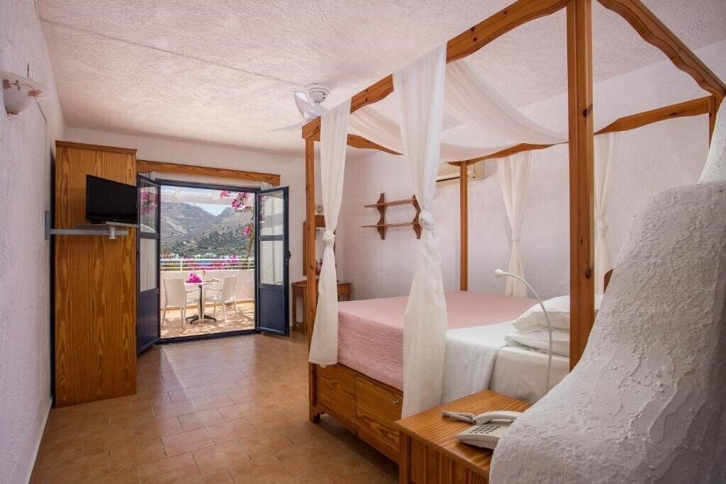 Готель Ilidi Rock Hotel Tilos 4*