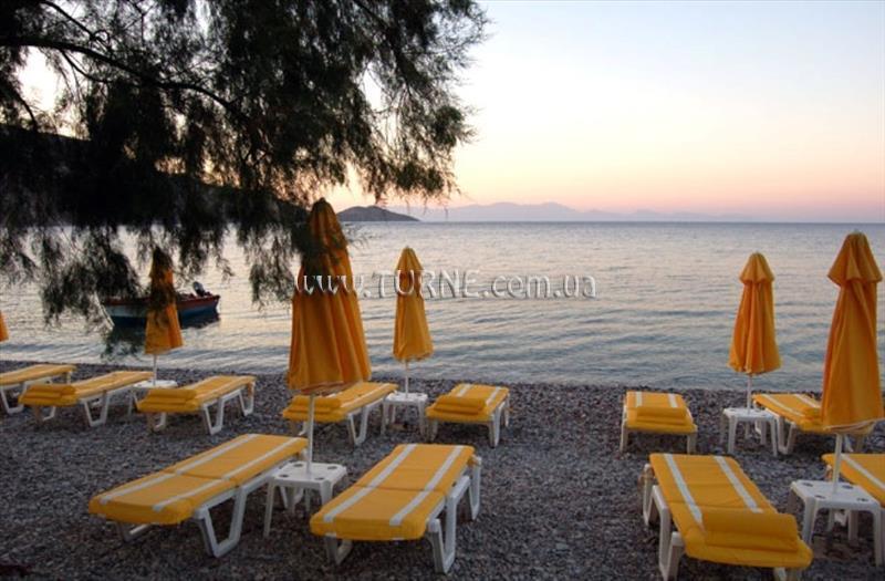 Отель Livadia Beach Apts Tilos 3*