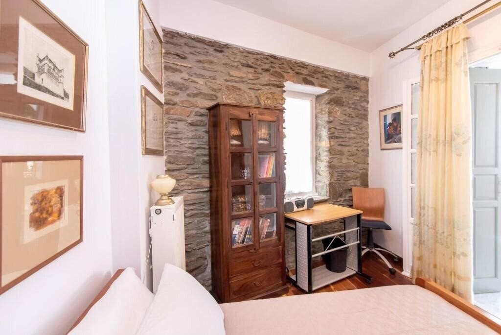 Картинка Gladiolus House - Tinos 3*