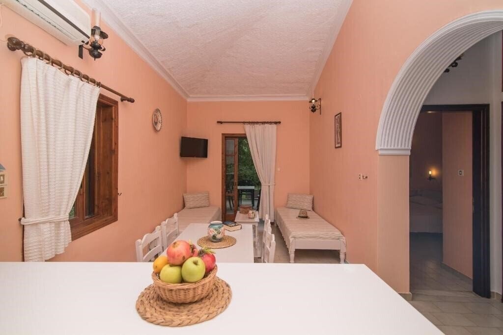 Отель Alykes Park Bungalows & Apartments 4*