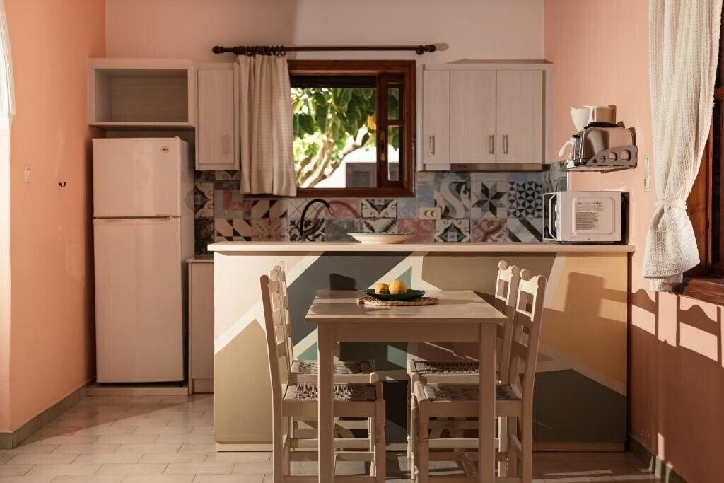 Готель Alykes Park Bungalows & Apartments 4*