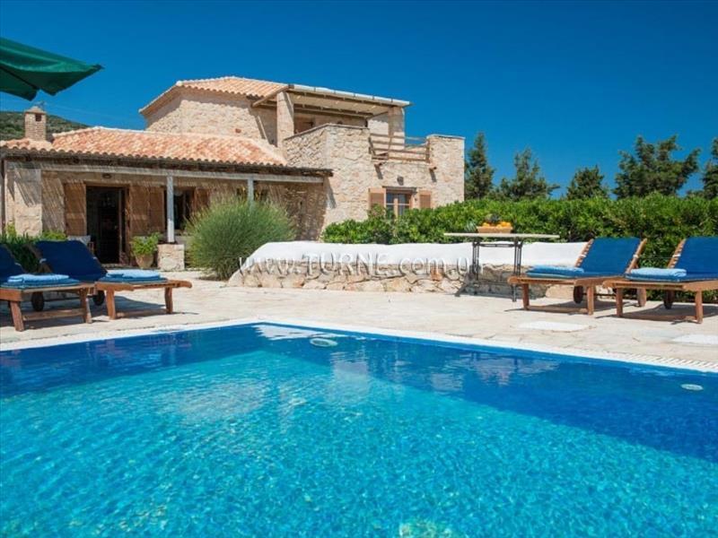 Готель Villas Blue Caves вилла