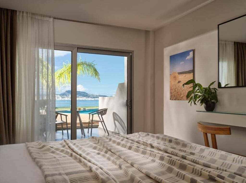 Картинка Ionian Hill Hotel 4*