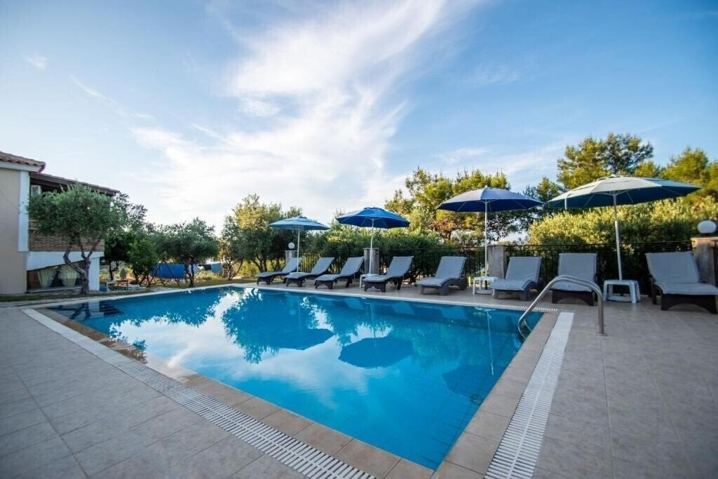Готель Aeolos Zante Villas 3*