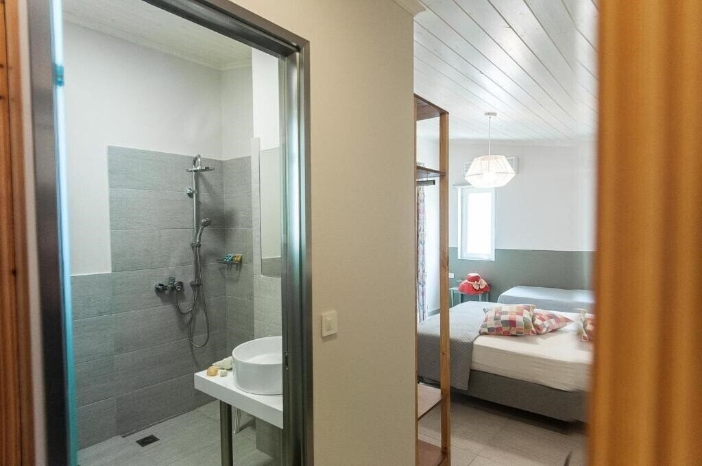 Готель Mimoza Beach Hotel 3*