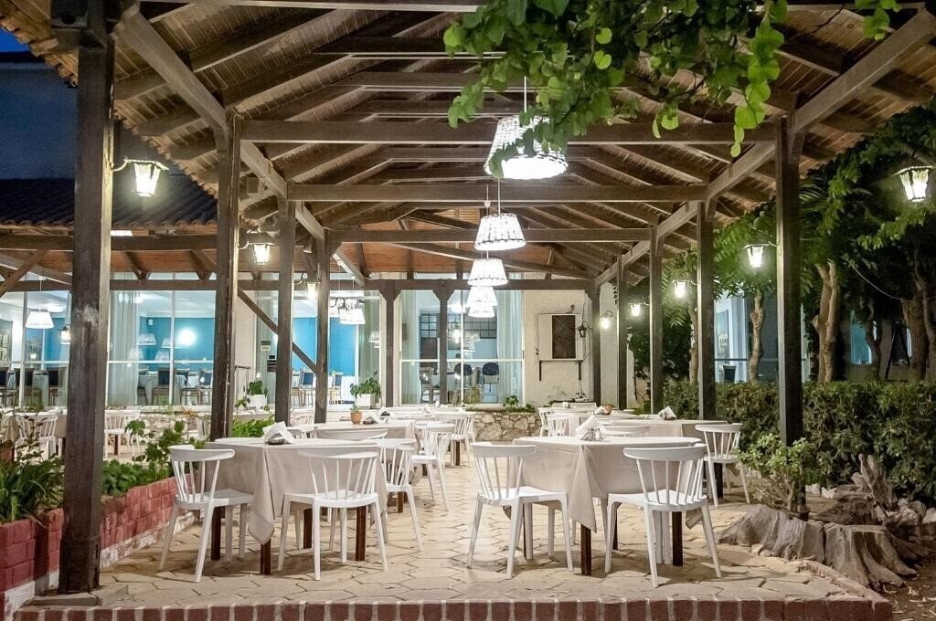 Фотографія Mimoza Beach Hotel 3*