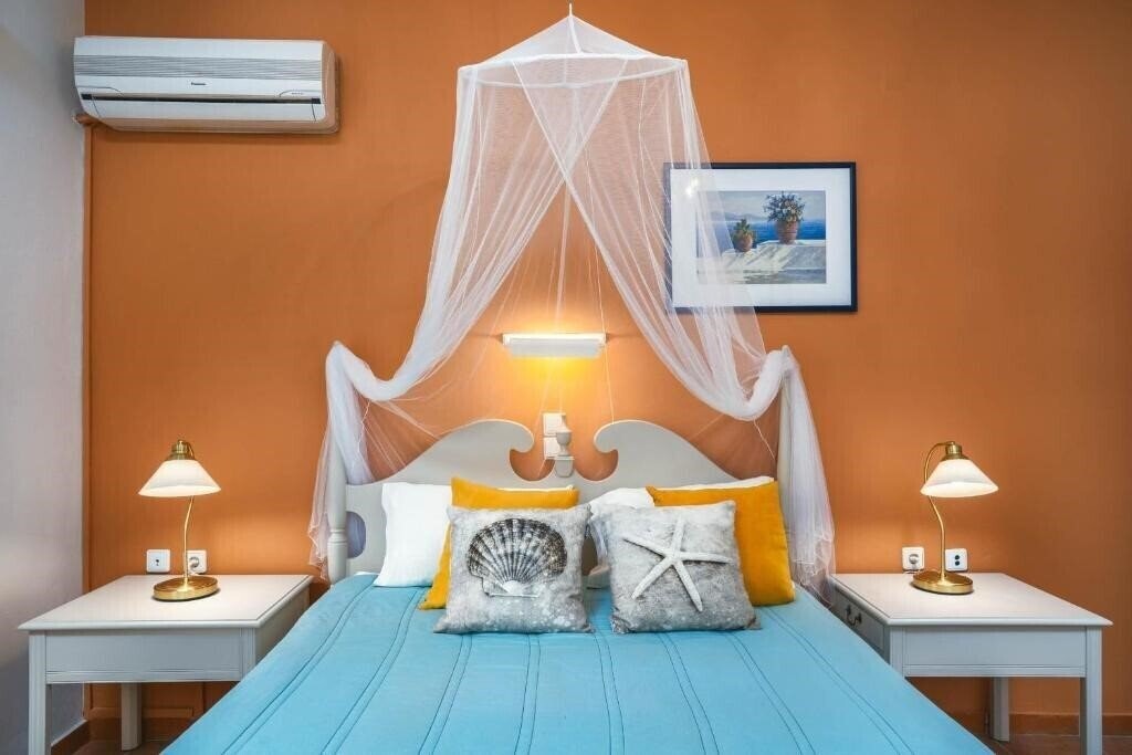 Картинка Villa Phoenix 3*