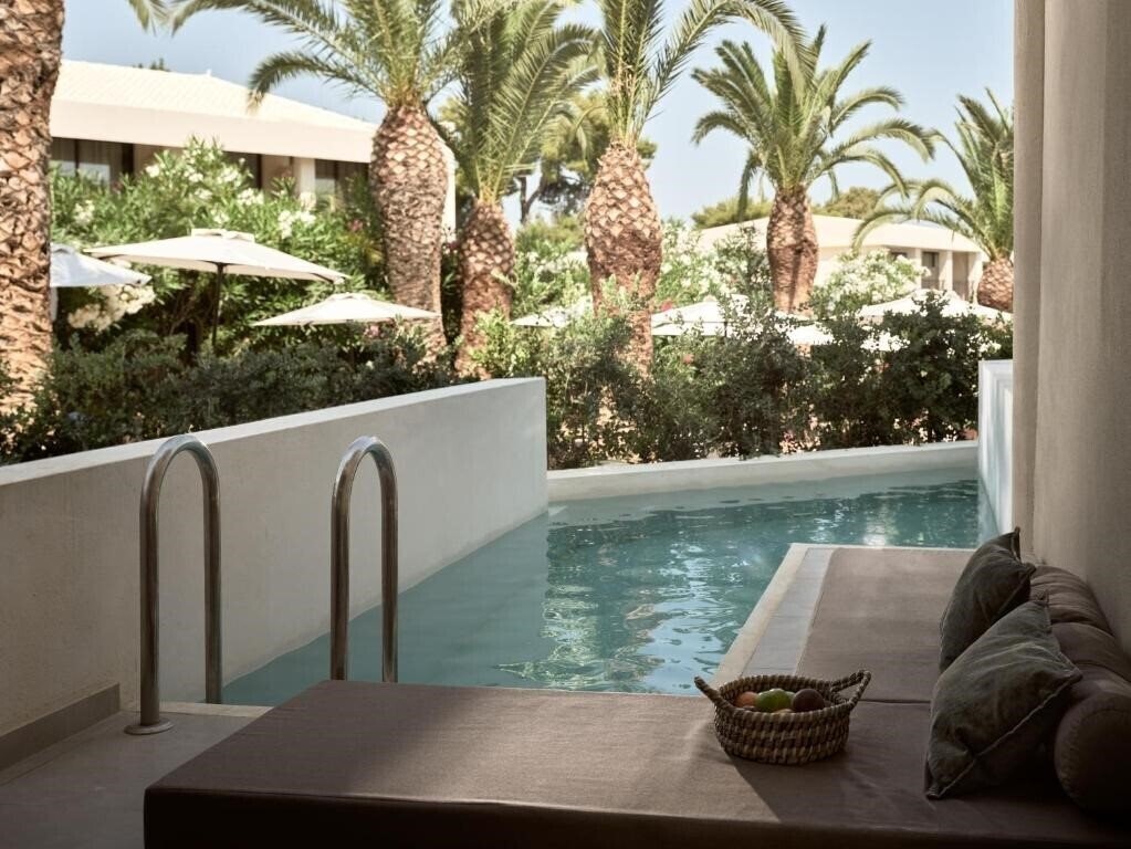 Картинка Admiral Hotel 3*