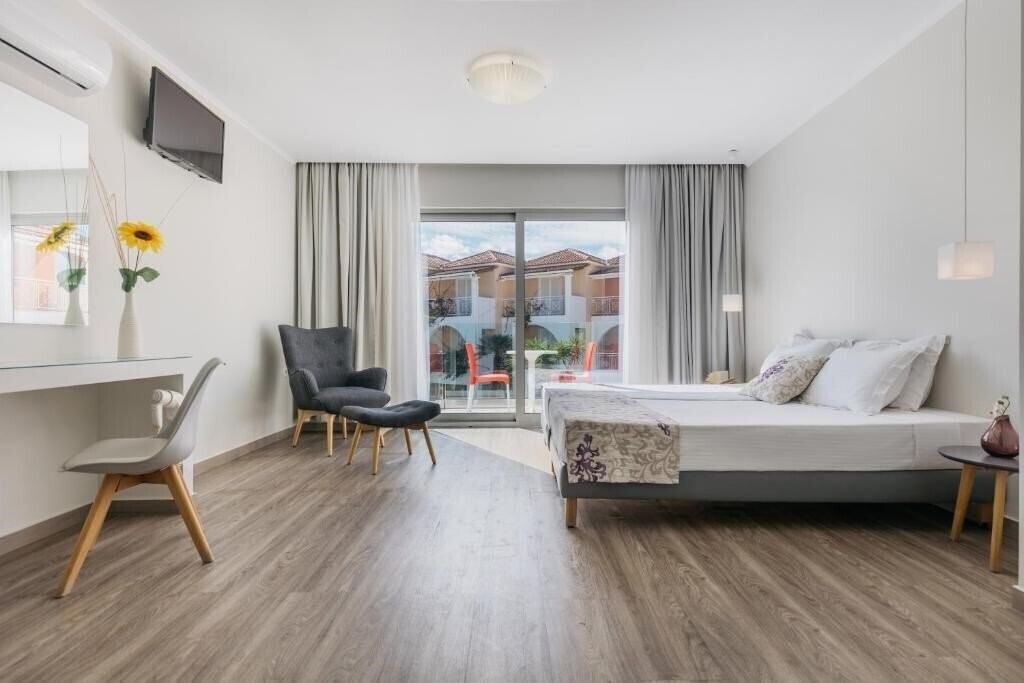 Зображення Sunrise Zante Adults Only Hotel 4*